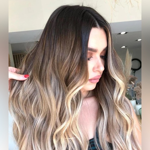 Glam Seamless Melrose Balayage 20” Clip-In Extensions - Picture 4 of 5